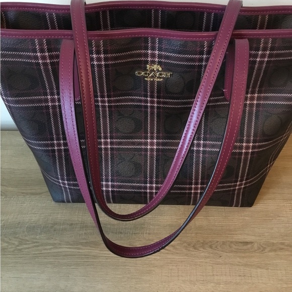 Vintage Coach NY Field Plaid Zip Top Tote Shoulder Bag Signature C’s & Dustbag - Picture 3 of 14